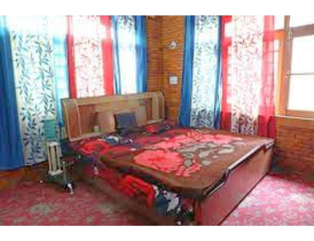 Hotel 1